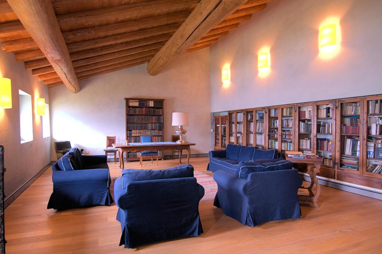 Palazzo Juvalta Bed & Breakfast Teglio Exterior foto