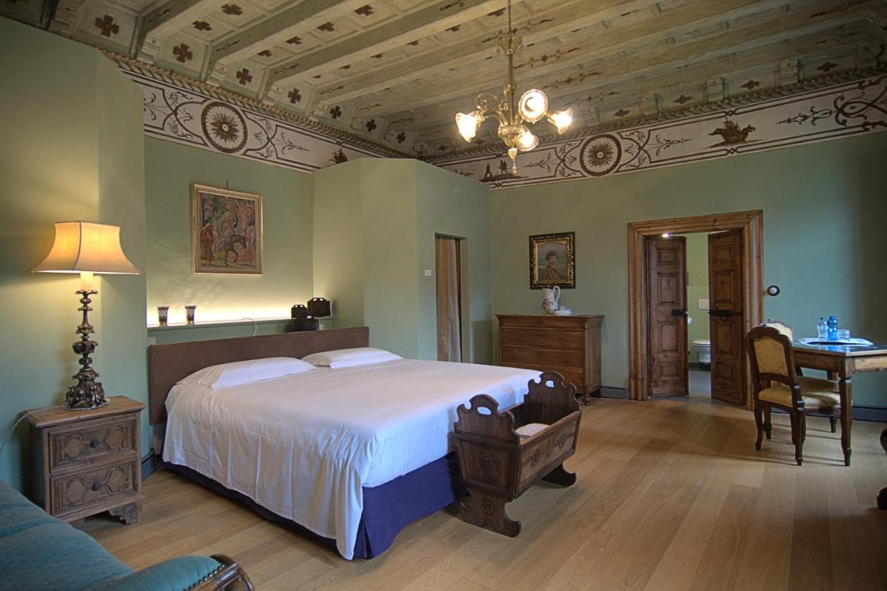 Palazzo Juvalta Bed & Breakfast Teglio Exterior foto